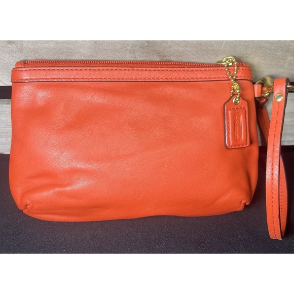 Coach Dark Coral Leather Wristlet Clutch‎ Bag Gold Tone Hardware - Picture 5 of 7